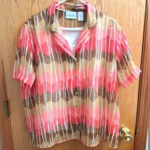 Short sleeve blouse and cami combo